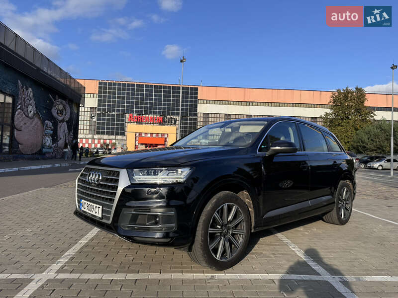 Внедорожник / Кроссовер Audi Q7 2016 в Львове