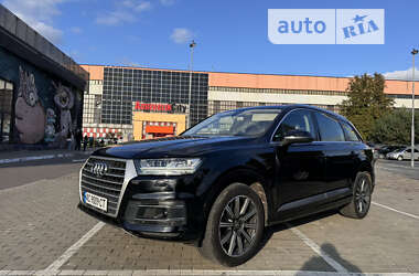 Внедорожник / Кроссовер Audi Q7 2016 в Луцке