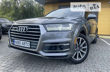 Позашляховик / Кросовер Audi Q7 2016 в Львові