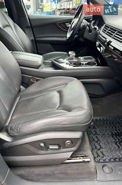 Внедорожник / Кроссовер Audi Q7 2017 в Львове
