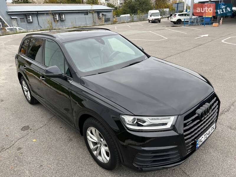 Внедорожник / Кроссовер Audi Q7 2017 в Львове