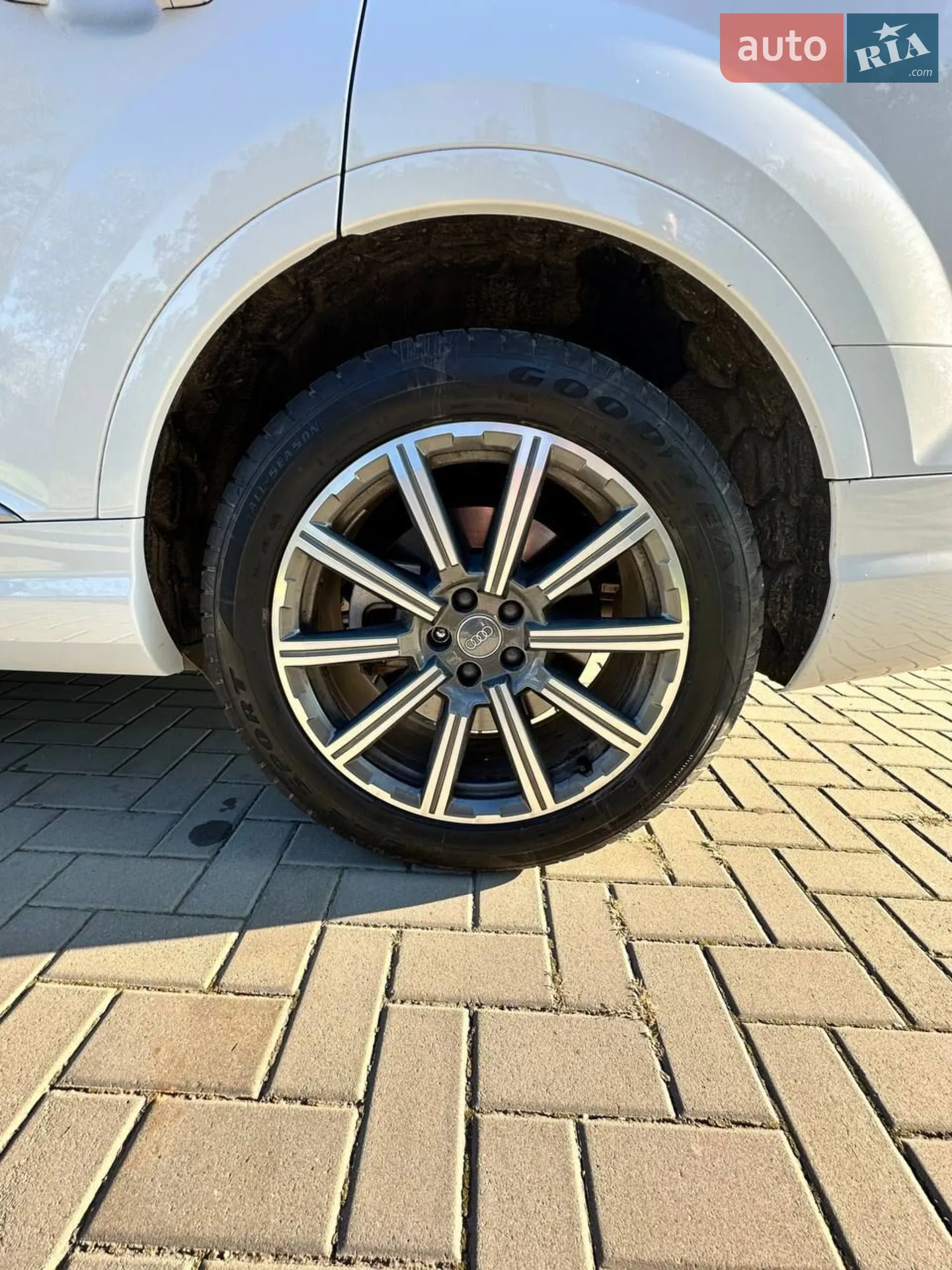 2016 Audi Q7 - мініатюра 7