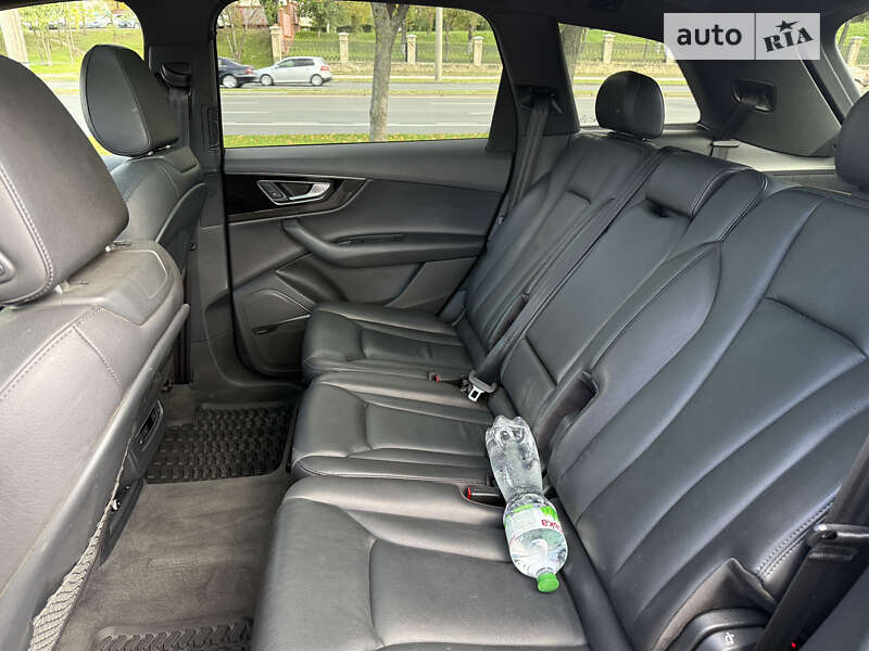 Внедорожник / Кроссовер Audi Q7 2019 в Одессе