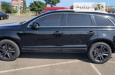 Позашляховик / Кросовер Audi Q7 2014 в 