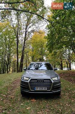 Позашляховик / Кросовер Audi Q7 2017 в Запоріжжі