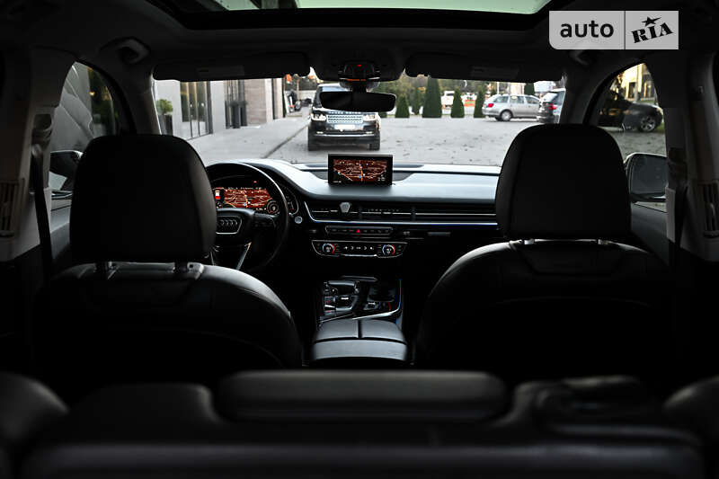 Внедорожник / Кроссовер Audi Q7 2018 в Ужгороде