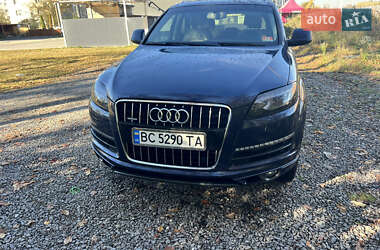 Внедорожник / Кроссовер Audi Q7 2014 в 