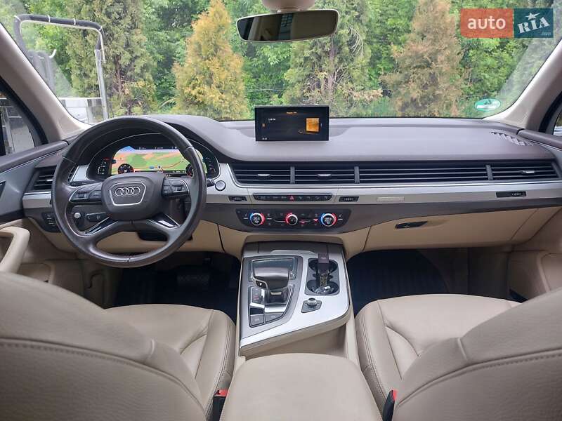 Позашляховик / Кросовер Audi Q7 2015 в Івано-Франківську