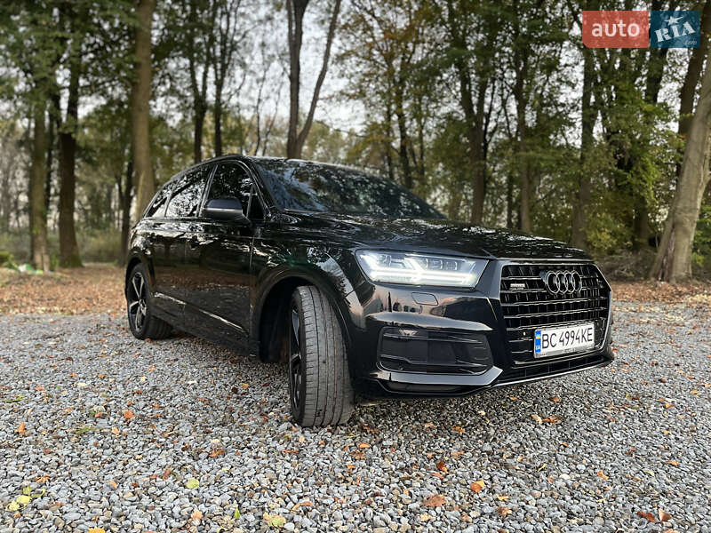 Внедорожник / Кроссовер Audi Q7 2018 в Самборе