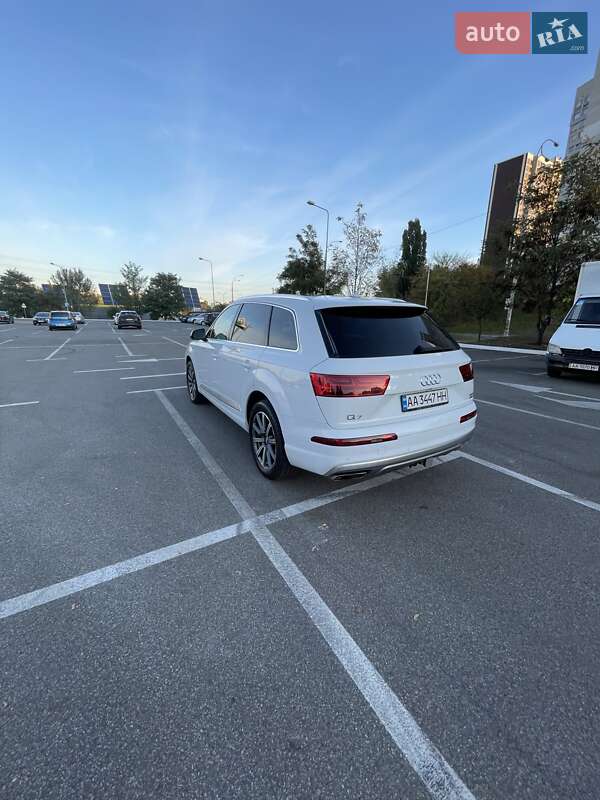 Внедорожник / Кроссовер Audi Q7 2017 в Киеве фото 4 Внедорожник / Кроссовер Audi Q7 2017 в Киеве