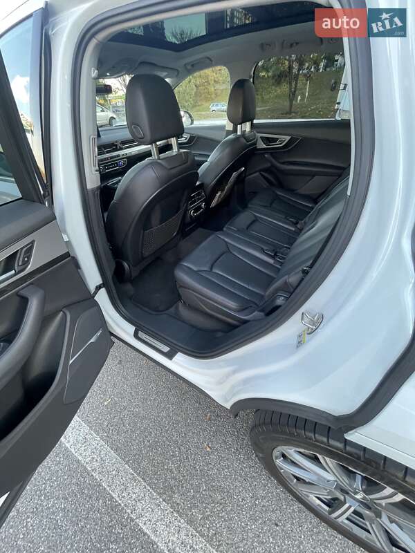 Внедорожник / Кроссовер Audi Q7 2017 в Киеве фото 39 Внедорожник / Кроссовер Audi Q7 2017 в Киеве