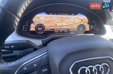 Внедорожник / Кроссовер Audi Q7 2017 в 