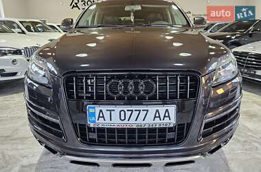 Внедорожник / Кроссовер Audi Q7 2012 в 