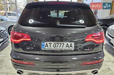 Внедорожник / Кроссовер Audi Q7 2012 в 