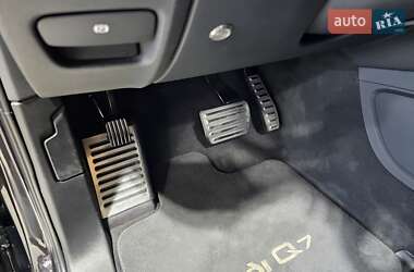 Внедорожник / Кроссовер Audi Q7 2012 в 