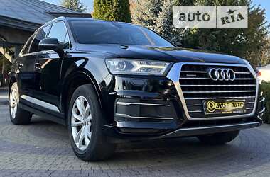 Позашляховик / Кросовер Audi Q7 2017 в Львові