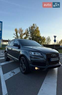 Внедорожник / Кроссовер Audi Q7 2015 в Киеве