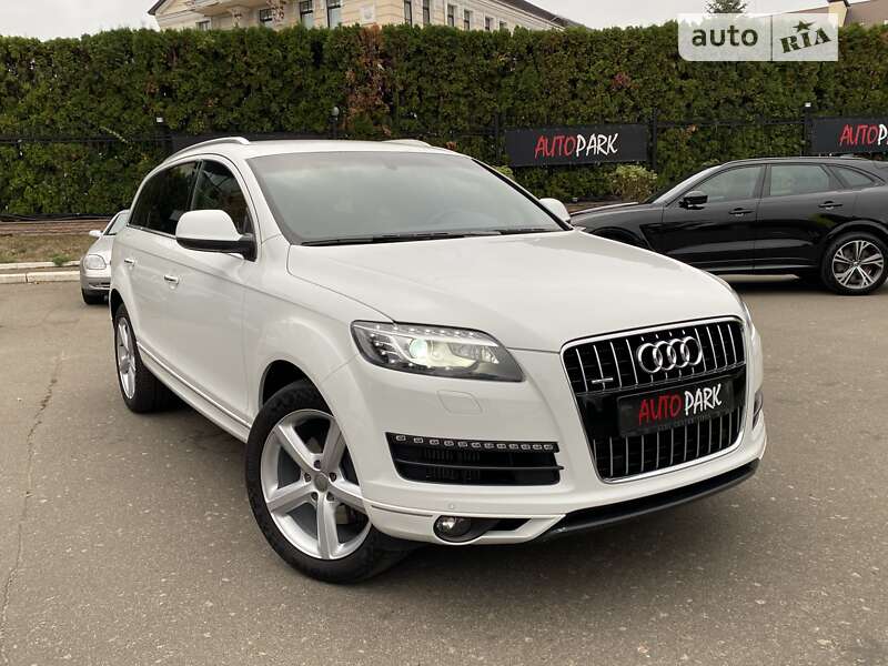 Позашляховик / Кросовер Audi Q7 2013 в Києві