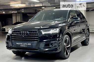 Позашляховик / Кросовер Audi Q7 2018 в Києві