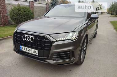 Позашляховик / Кросовер Audi Q7 2020 в Києві