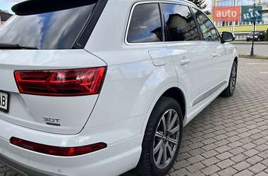 Внедорожник / Кроссовер Audi Q7 2018 в 