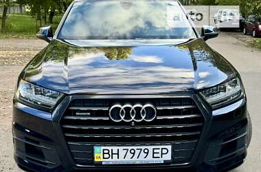 Позашляховик / Кросовер Audi Q7 2017 в Одесі