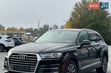 Позашляховик / Кросовер Audi Q7 2016 в 