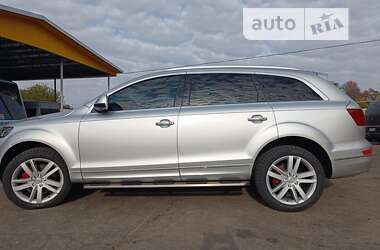 Внедорожник / Кроссовер Audi Q7 2015 в Черкассах