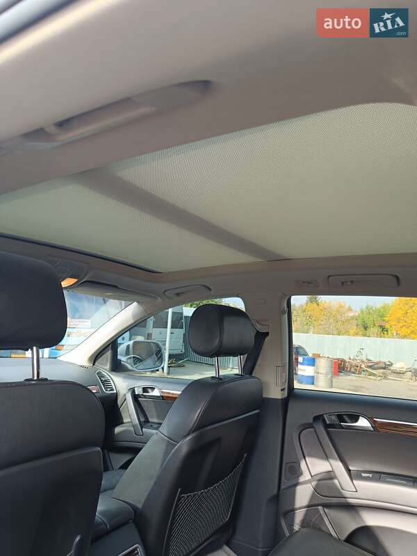 Внедорожник / Кроссовер Audi Q7 2015 в Черкассах