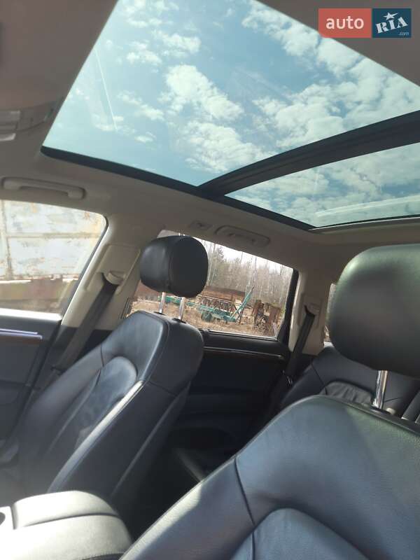 Позашляховик / Кросовер Audi Q7 2010 в Запоріжжі