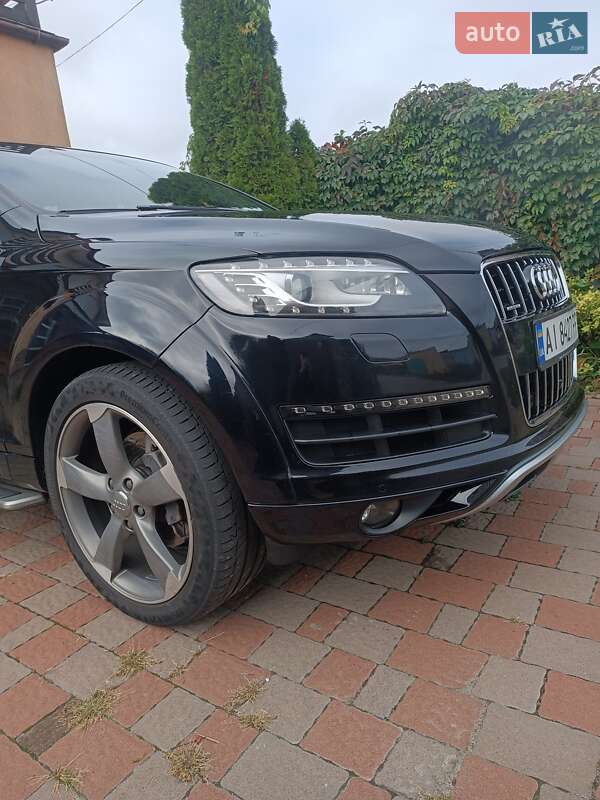 Позашляховик / Кросовер Audi Q7 2014 в Бородянці