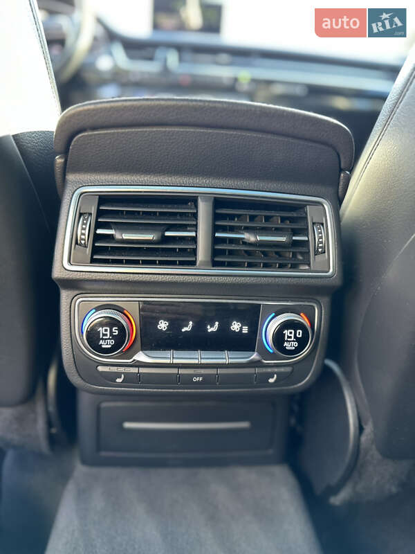 Внедорожник / Кроссовер Audi Q7 2015 в Киеве фото 13 Внедорожник / Кроссовер Audi Q7 2015 в Киеве