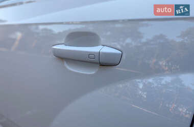 Внедорожник / Кроссовер Audi Q7 2019 в 
