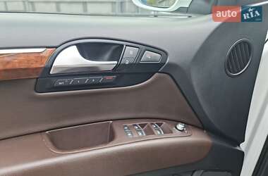 Внедорожник / Кроссовер Audi Q7 2014 в 