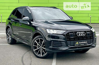 Внедорожник / Кроссовер Audi Q7 2022 в Киеве