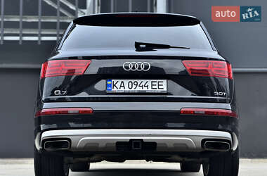 Внедорожник / Кроссовер Audi Q7 2018 в Киеве