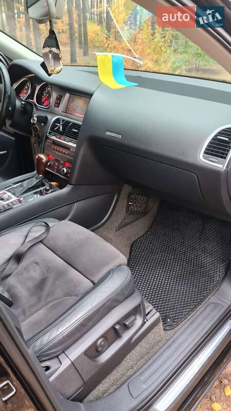 Позашляховик / Кросовер Audi Q7 2007 в Ірпені