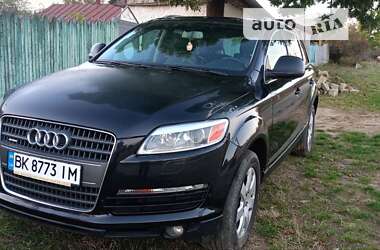 Позашляховик / Кросовер Audi Q7 2007 в Крижополі