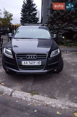 Позашляховик / Кросовер Audi Q7 2007 в Києві