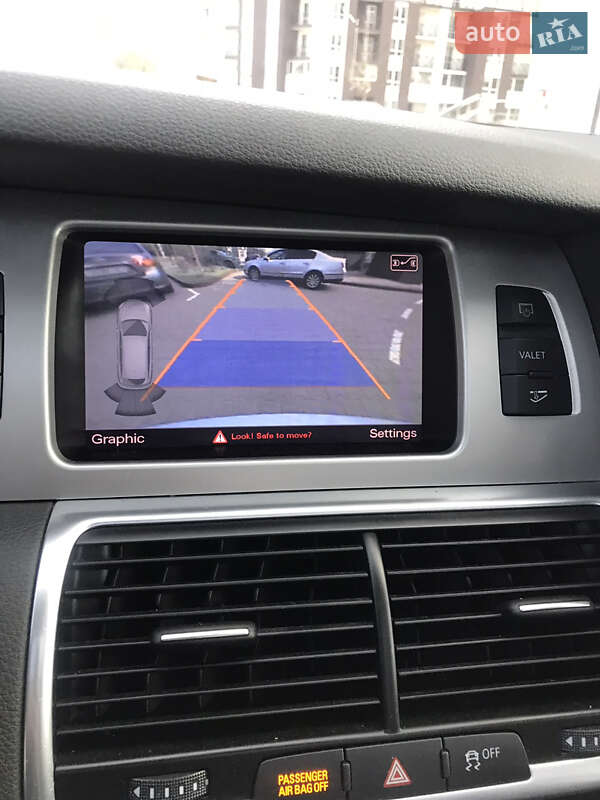 Позашляховик / Кросовер Audi Q7 2012 в Києві