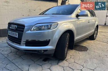 Позашляховик / Кросовер Audi Q7 2008 в Києві