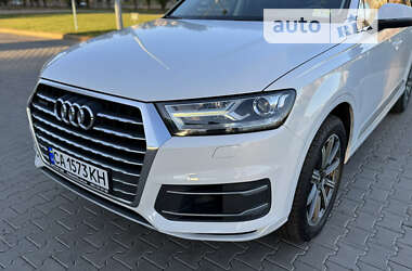 Внедорожник / Кроссовер Audi Q7 2015 в Черкассах