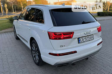 Внедорожник / Кроссовер Audi Q7 2015 в Черкассах