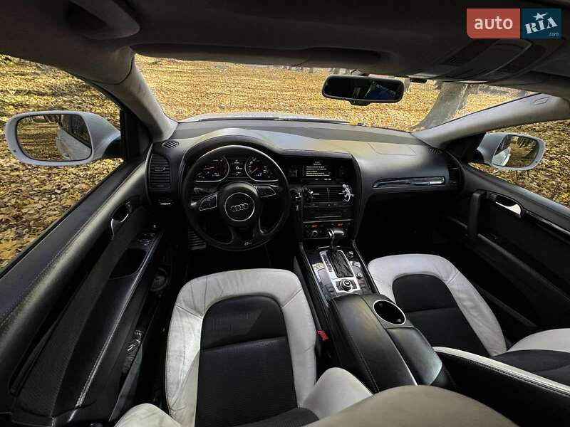 Позашляховик / Кросовер Audi Q7 2011 в Вінниці