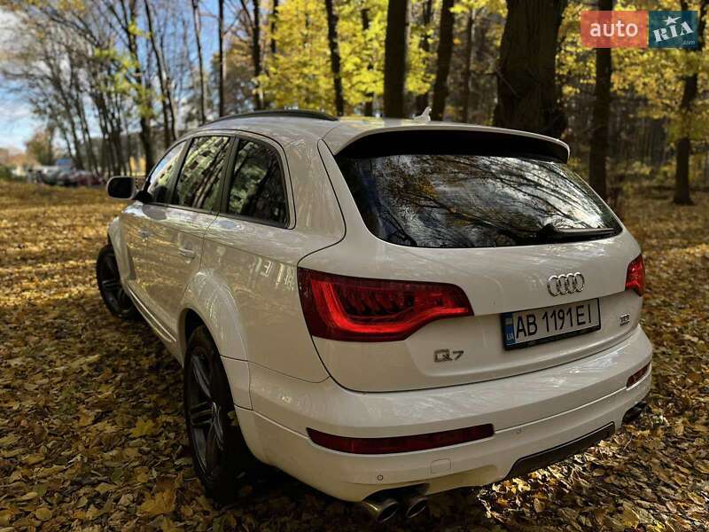 Позашляховик / Кросовер Audi Q7 2011 в Вінниці
