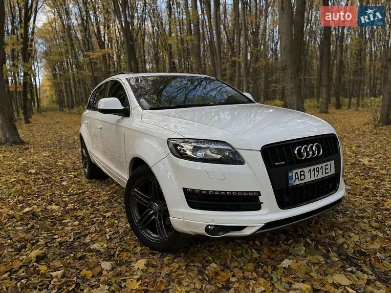 Позашляховик / Кросовер Audi Q7 2011 в Вінниці