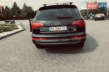 Позашляховик / Кросовер Audi Q7 2010 в 