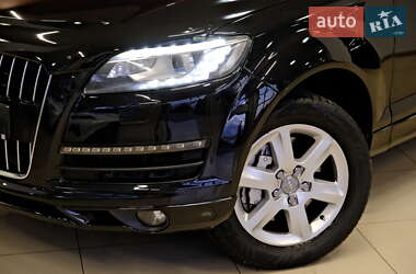 Позашляховик / Кросовер Audi Q7 2013 в Одесі