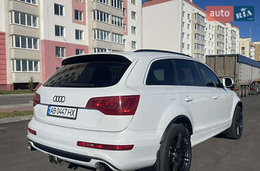Внедорожник / Кроссовер Audi Q7 2011 в 