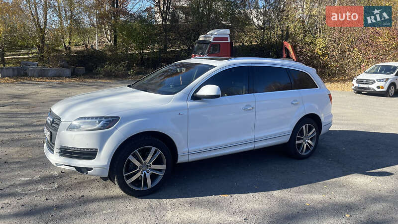 Позашляховик / Кросовер Audi Q7 2015 в Хмельницькому